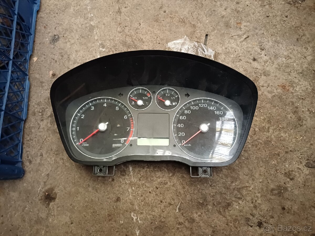 Zbytek dílů na Ford C-Max 1.8 benzín - 2