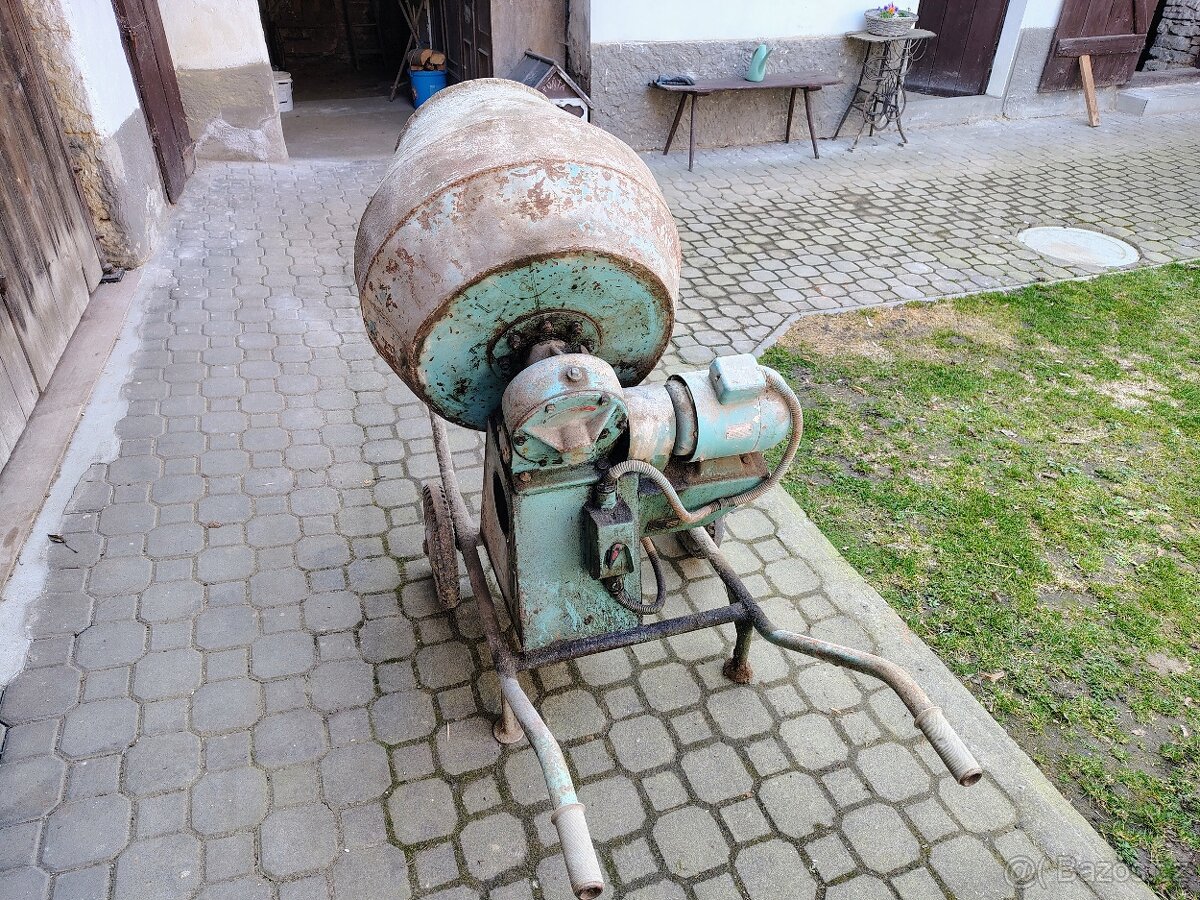 Prodám míchačku na 380V - 2