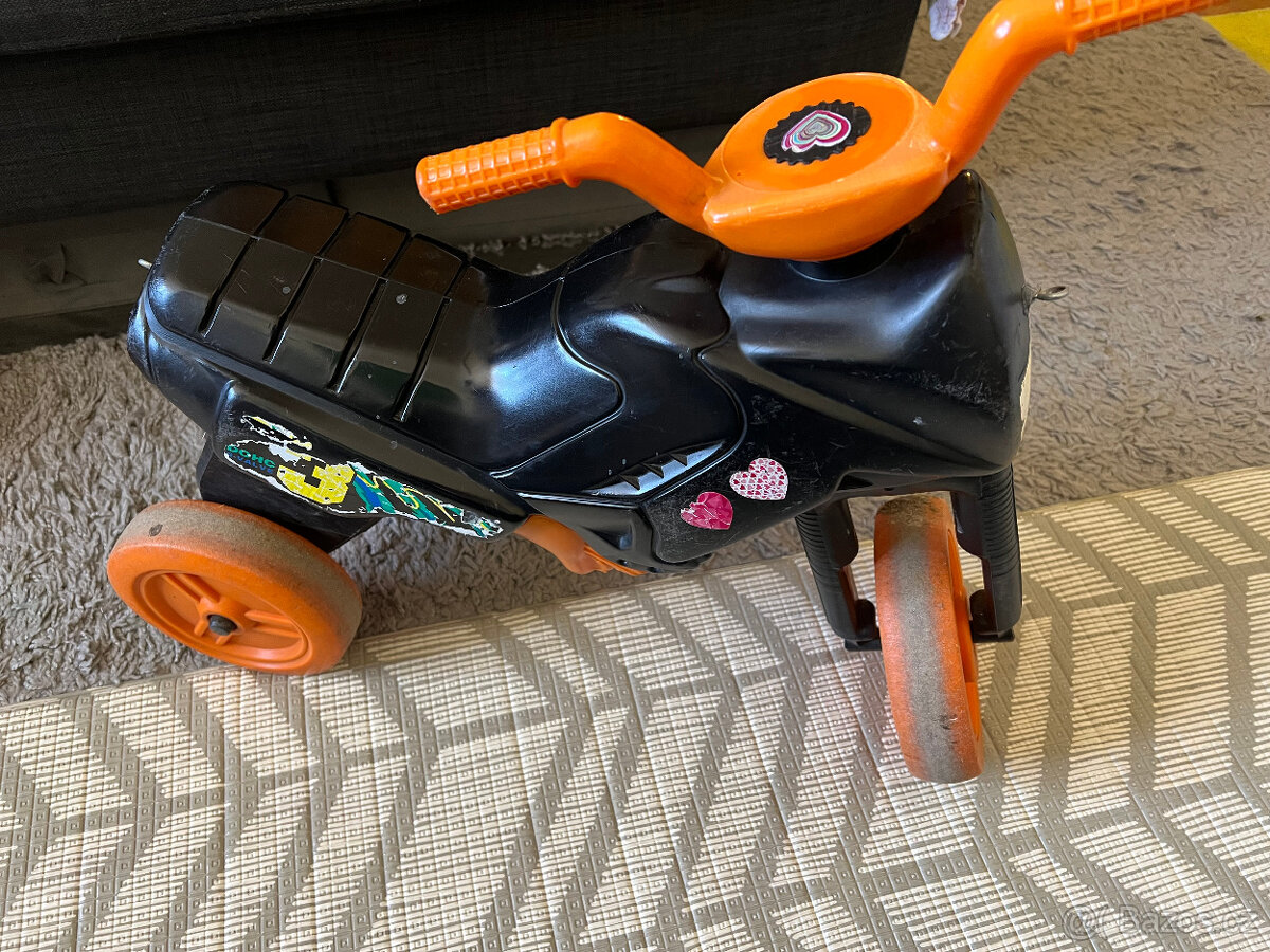 odrážedlo (motorka)-střední vel. - 2