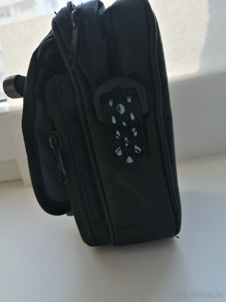 Nove pouzdro na fotak. - 2