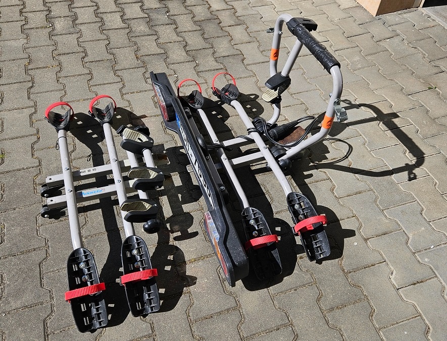 Nosič kol za auto - 2