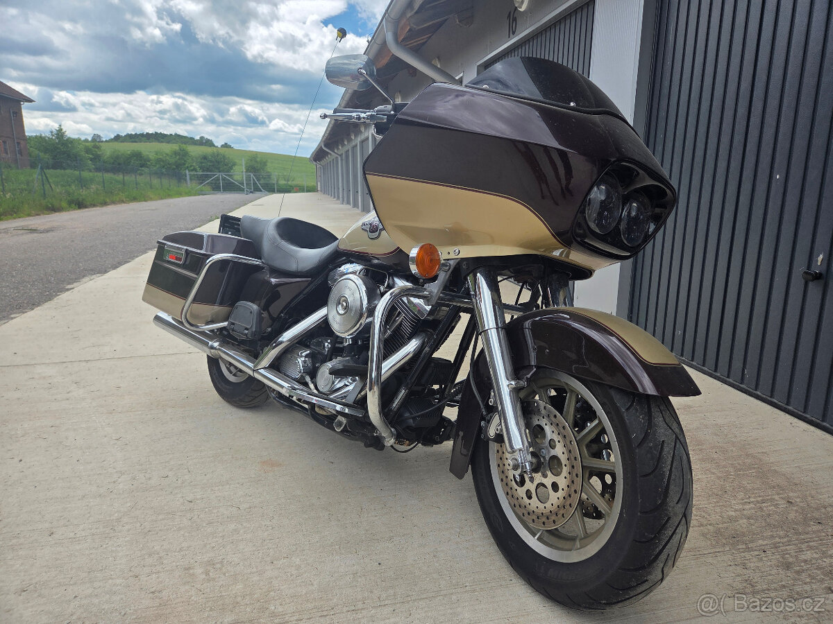 Harley Davidson Road Glide - 2