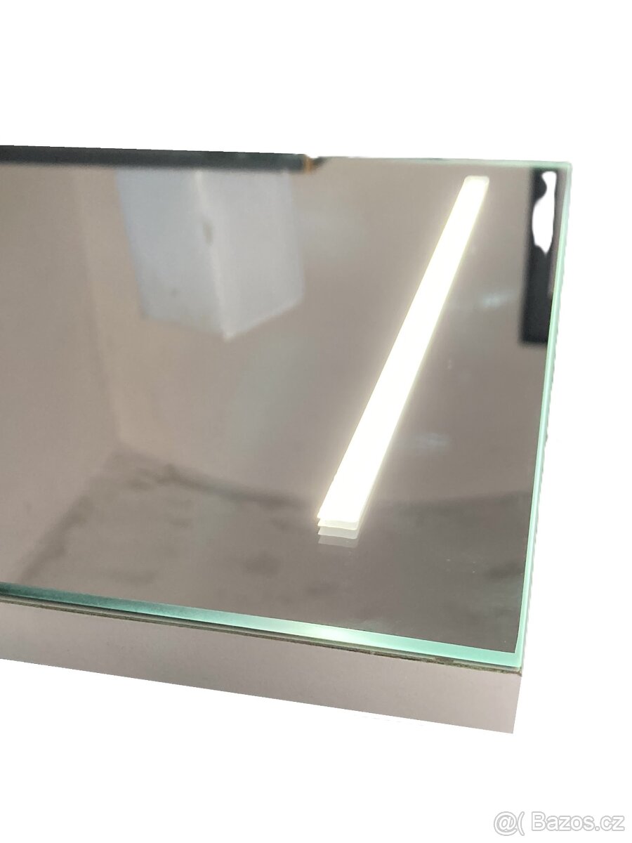 Led zrcadlo 40x60 - NOVÉ (vertikal) - SLEVA - 2