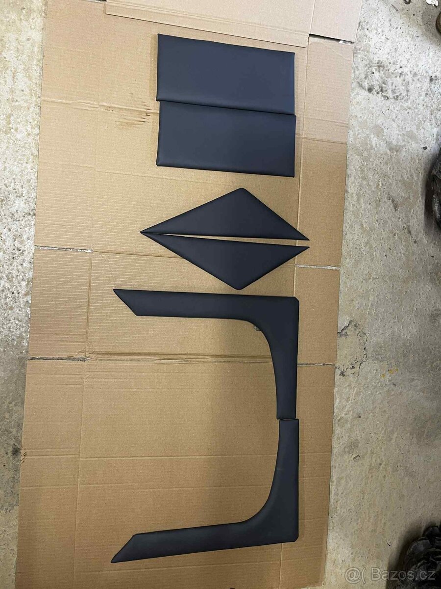 Prodám nové čalounění na traktory Zetor – blatníky i kabiny - 2