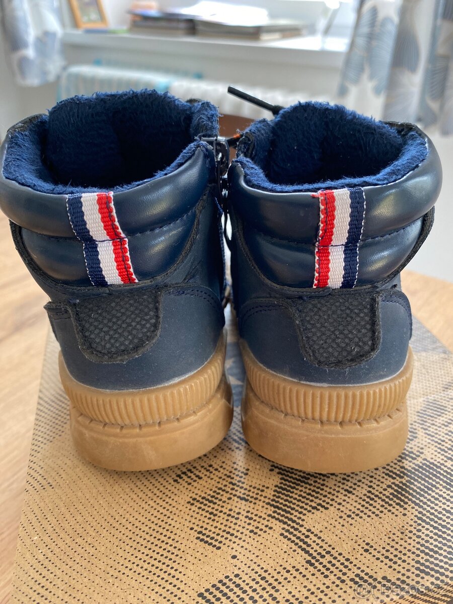 Kotníčkové podzimní/zimní boty vel. 23 - 2