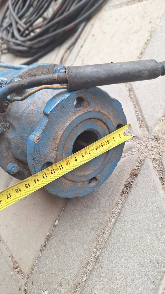 Ponorné čerpadlo asi 5,5 kW - 2