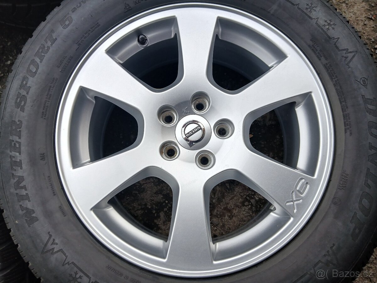 Prodám sadu Orig ALU kol Volvo 235/65R17 zimní - 2
