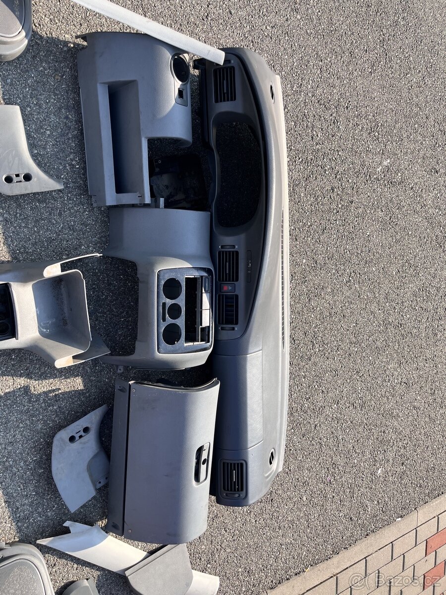 škoda octavia 1 palubní deska - 2