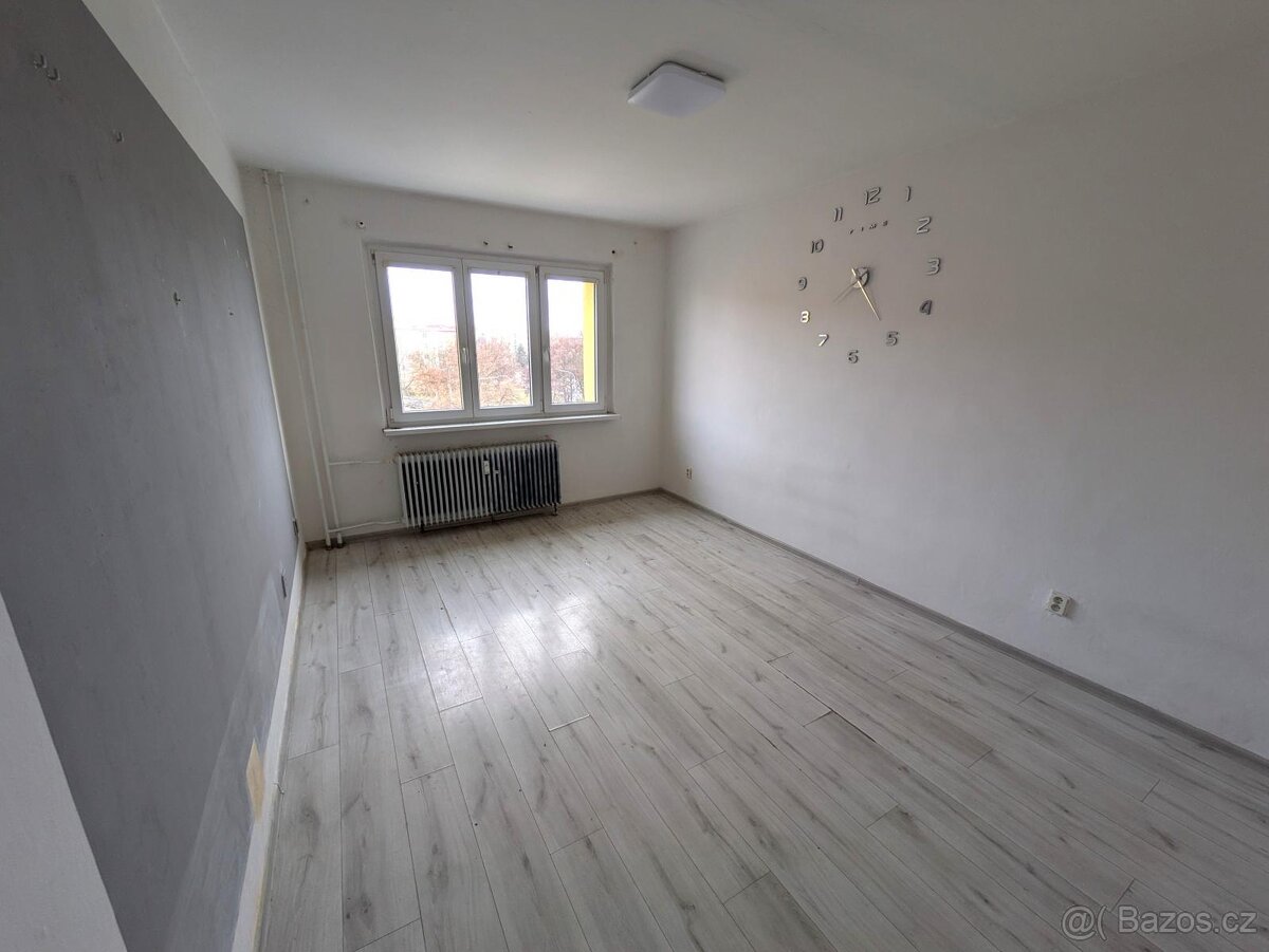 Prodej bytu 2+1 v ulici Zdeňka Fibicha 2688/74 v Mostě. - 2