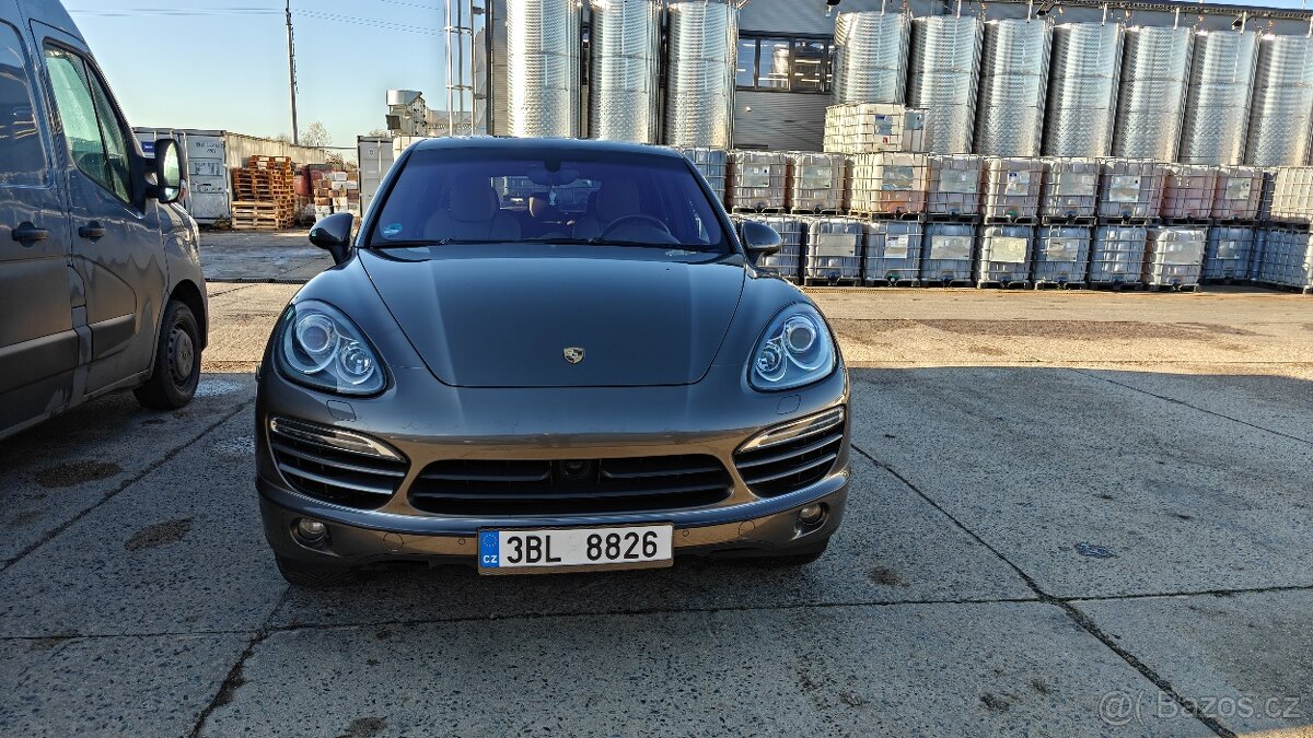 Porsche cayenne - 2