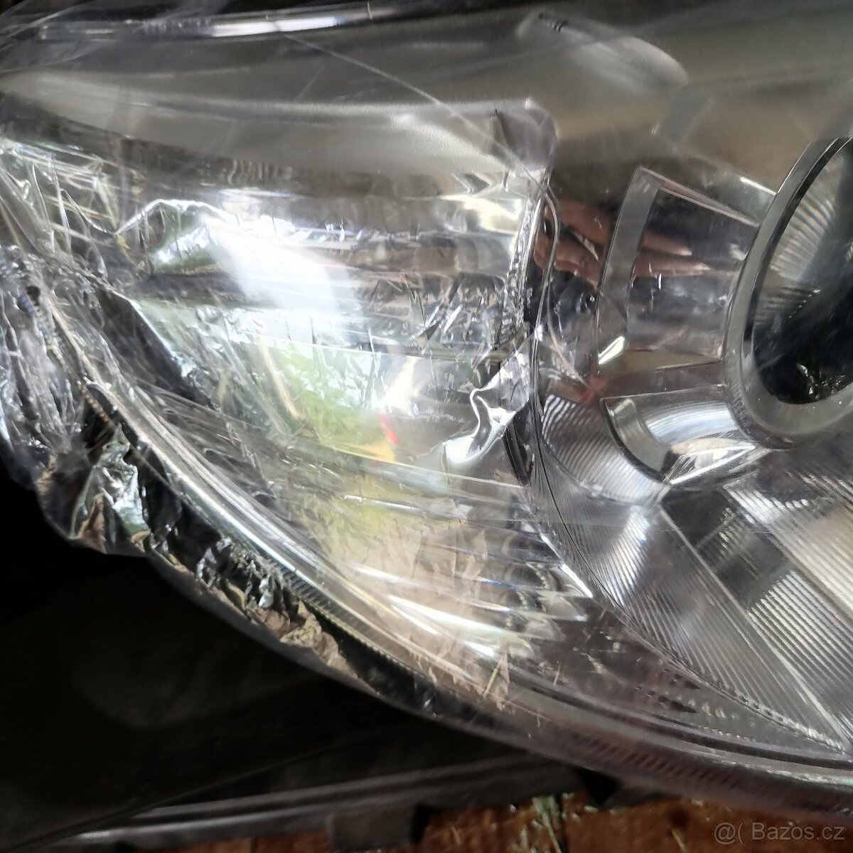 Světlomet pravý (spolujezdec) h7/h3, superb 2 předfl. - 2
