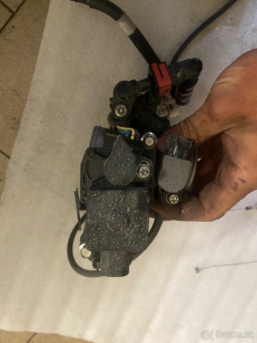 Vstřikování er6 - 2