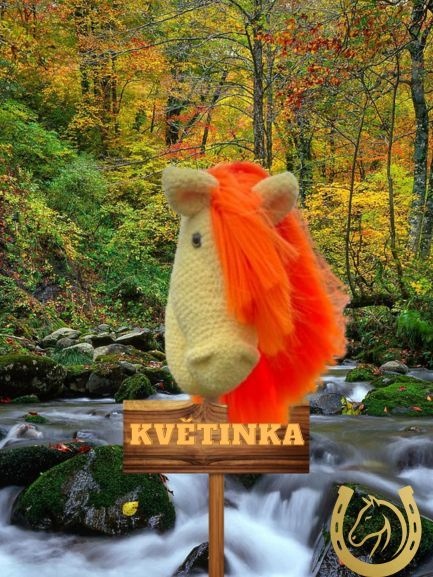 Ručně háčkované koně - 2