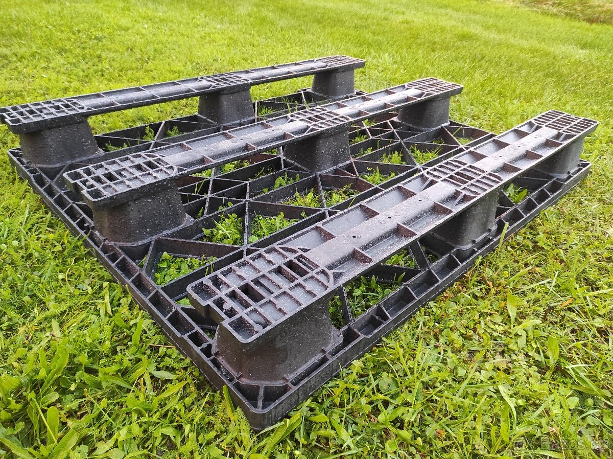 Plastové palety - 2