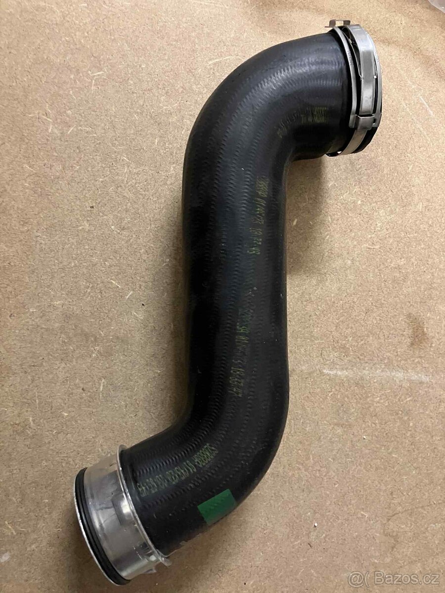 Hadice k intercooleru Mercedes Benz - 2