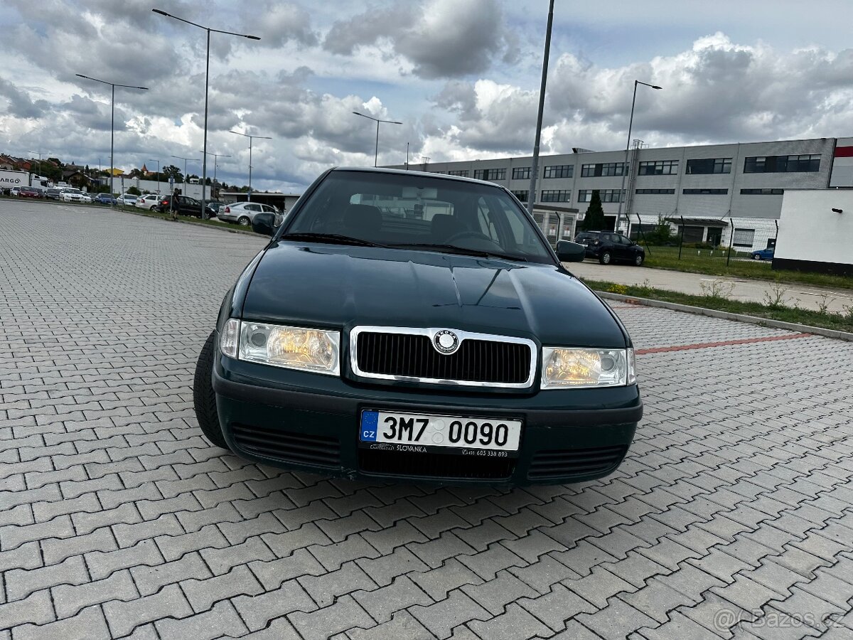 Škoda Octavia 1 1.6 74Kw / Benzín / - 2