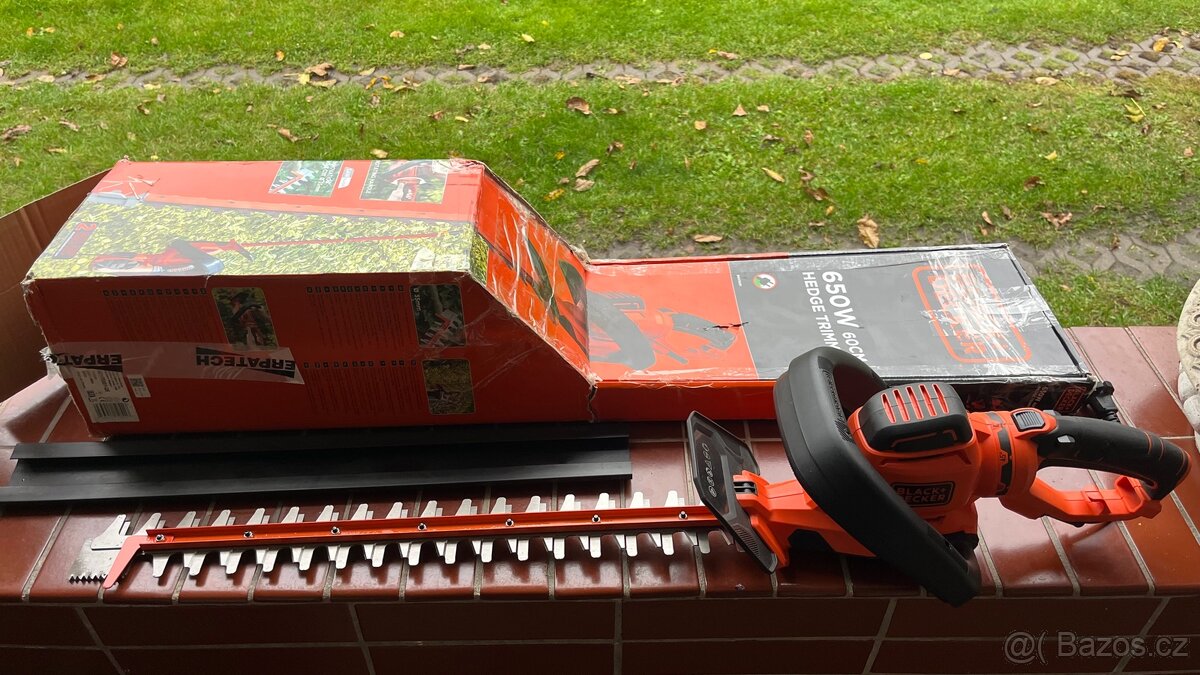 Nůžky na plot Black&Decker 60 cm/ 650 W - 2