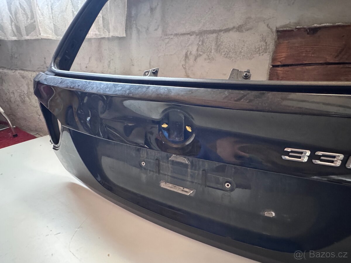 BMW e91 Viko kufru - 2