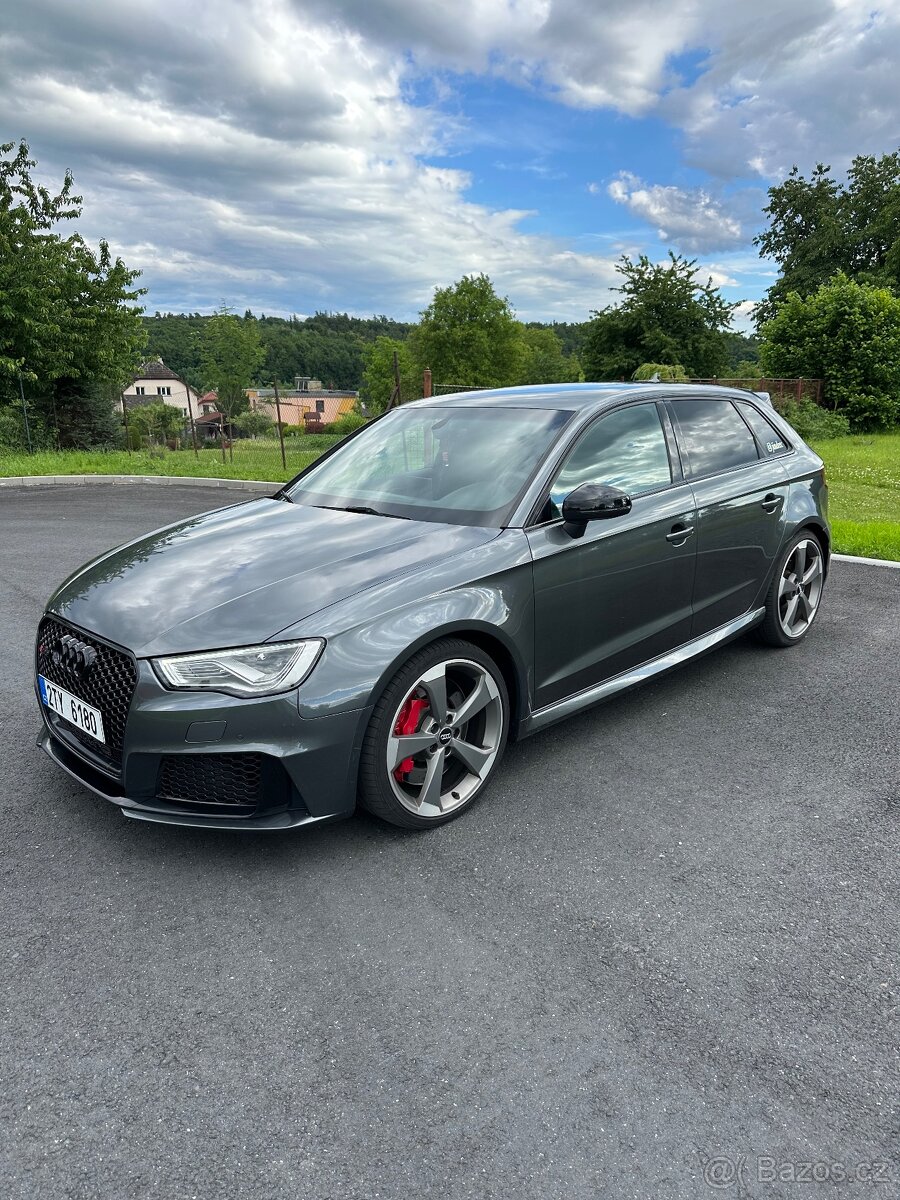 Audi RS3 8V 2,5TFSI 270kW - 2