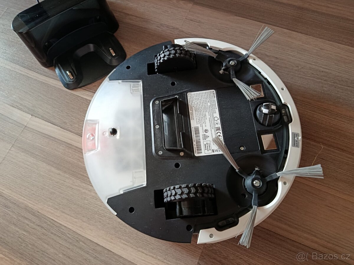Robotický vysavač Xiaomi Robot Vacuum E5 White - 2