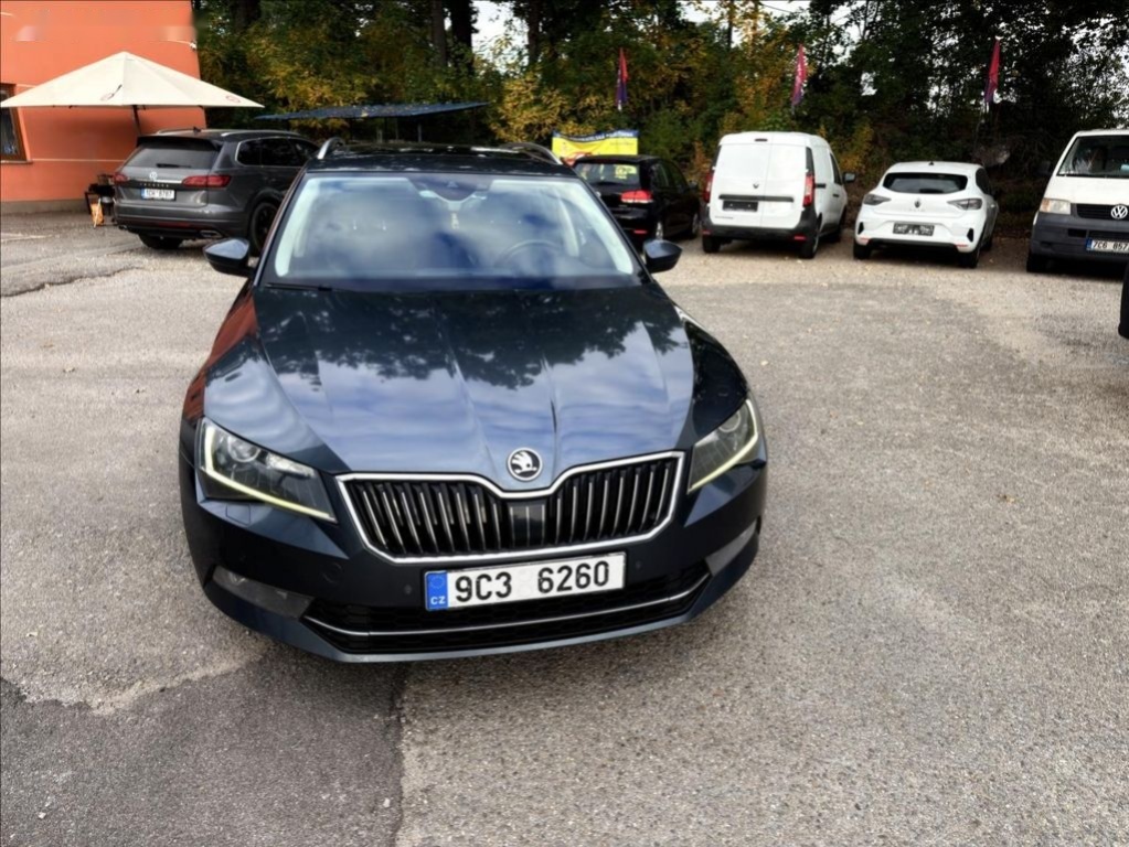 Škoda Superb,2,0 TDi Laurin & Klement - 2