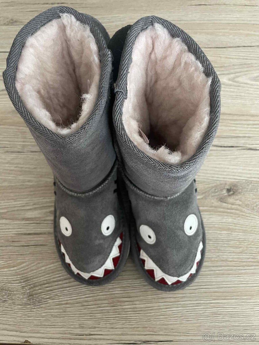 Sněhulky UGG velikost 25 originál - 2