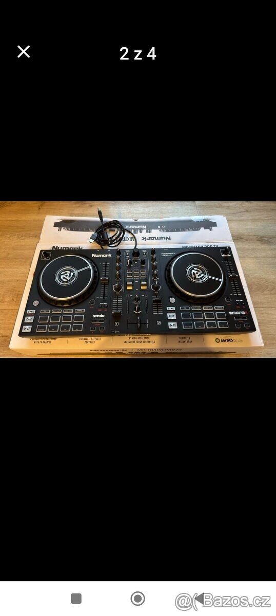 Numark Mixtrack PRO FX se zarukou - 2