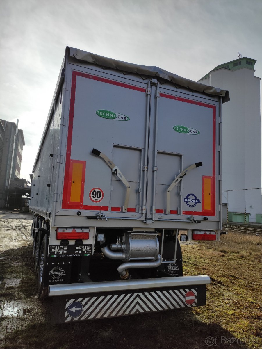 Přepravník krmných směsí VLH - BODEX - 2