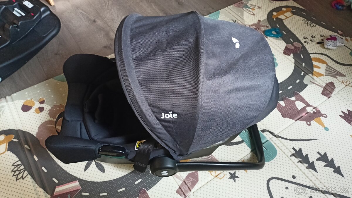 Autosedačka joie - 2