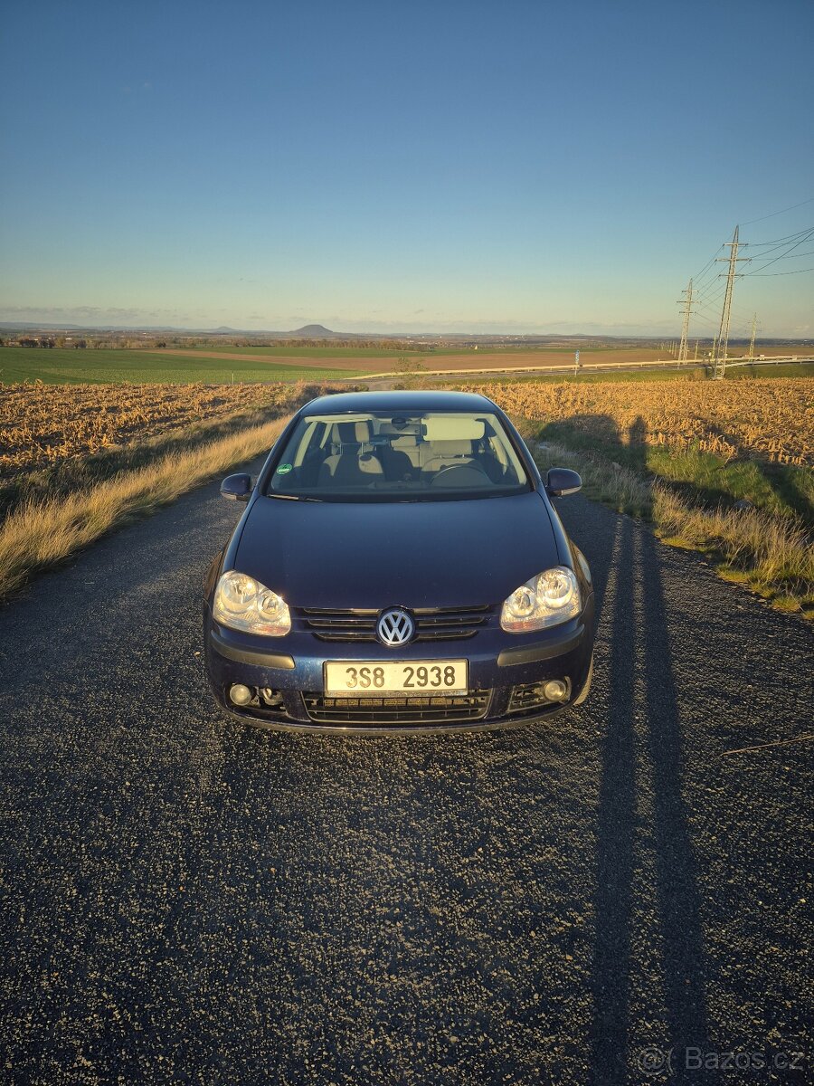 VW Golf 5 2.0 fsi 110kw 2004 - 2