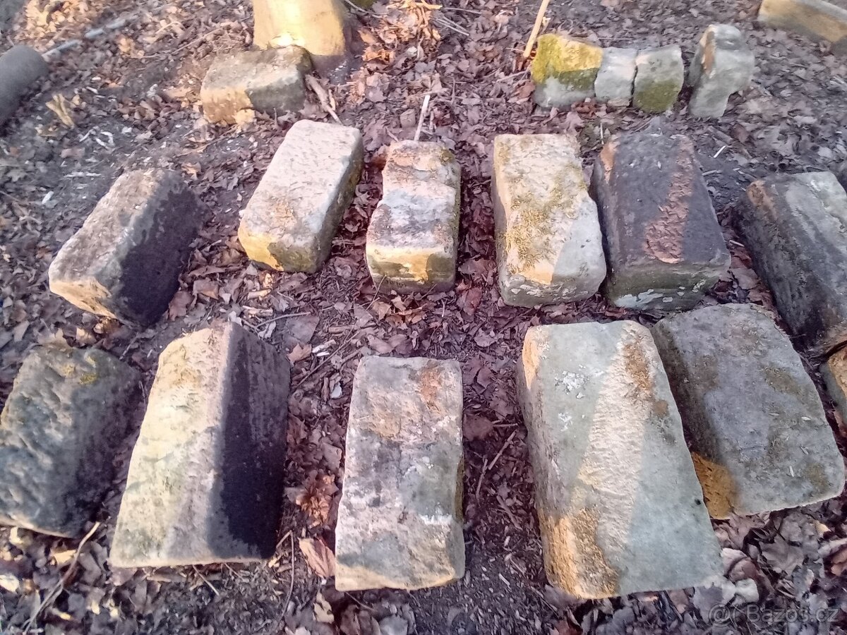 Pískovcové kvádry - 2