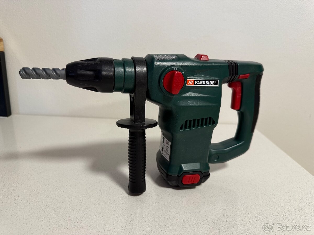 Mc.Queen + hodinky zdarma, nářadí Bosh - 2