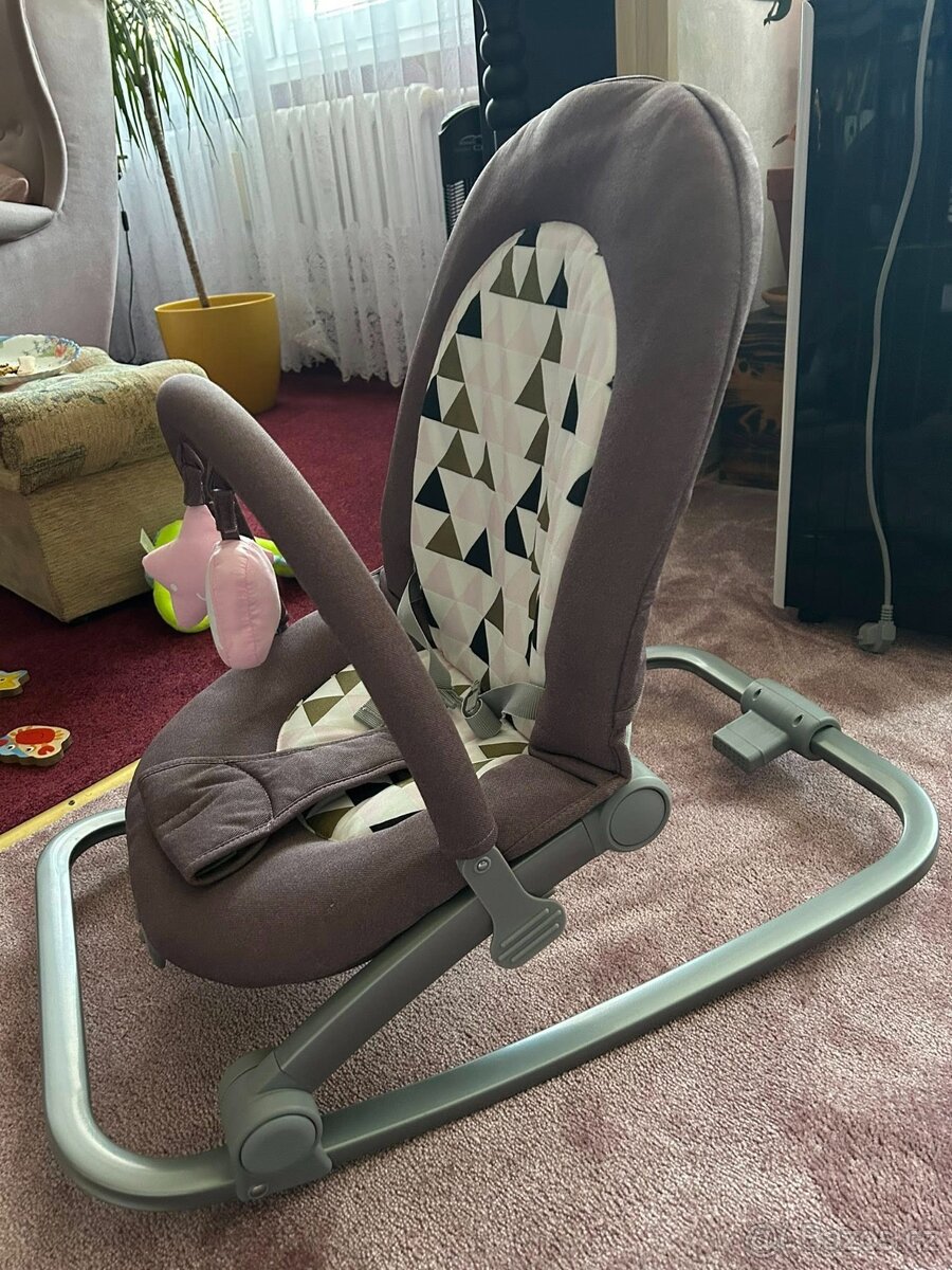 Nepoužívané houpátko - Zopa lehačka Relax, Pink Triangles - 2