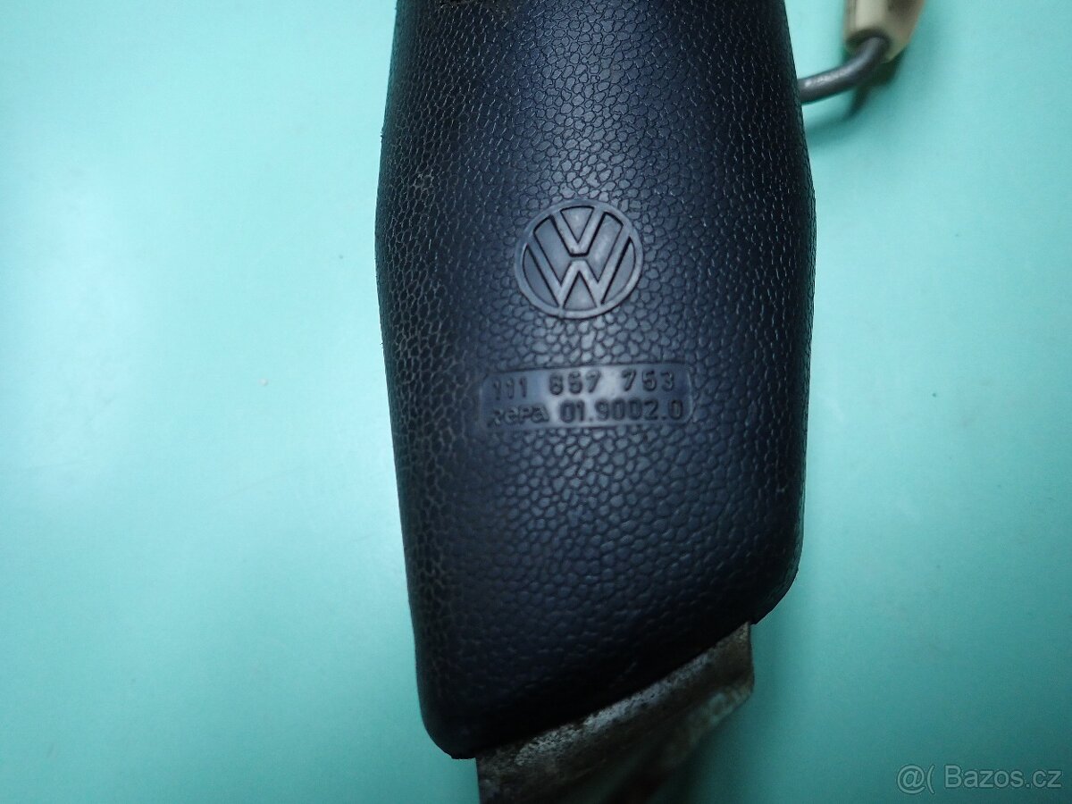 Prodám středový lapač pásů na vw brouk - 2