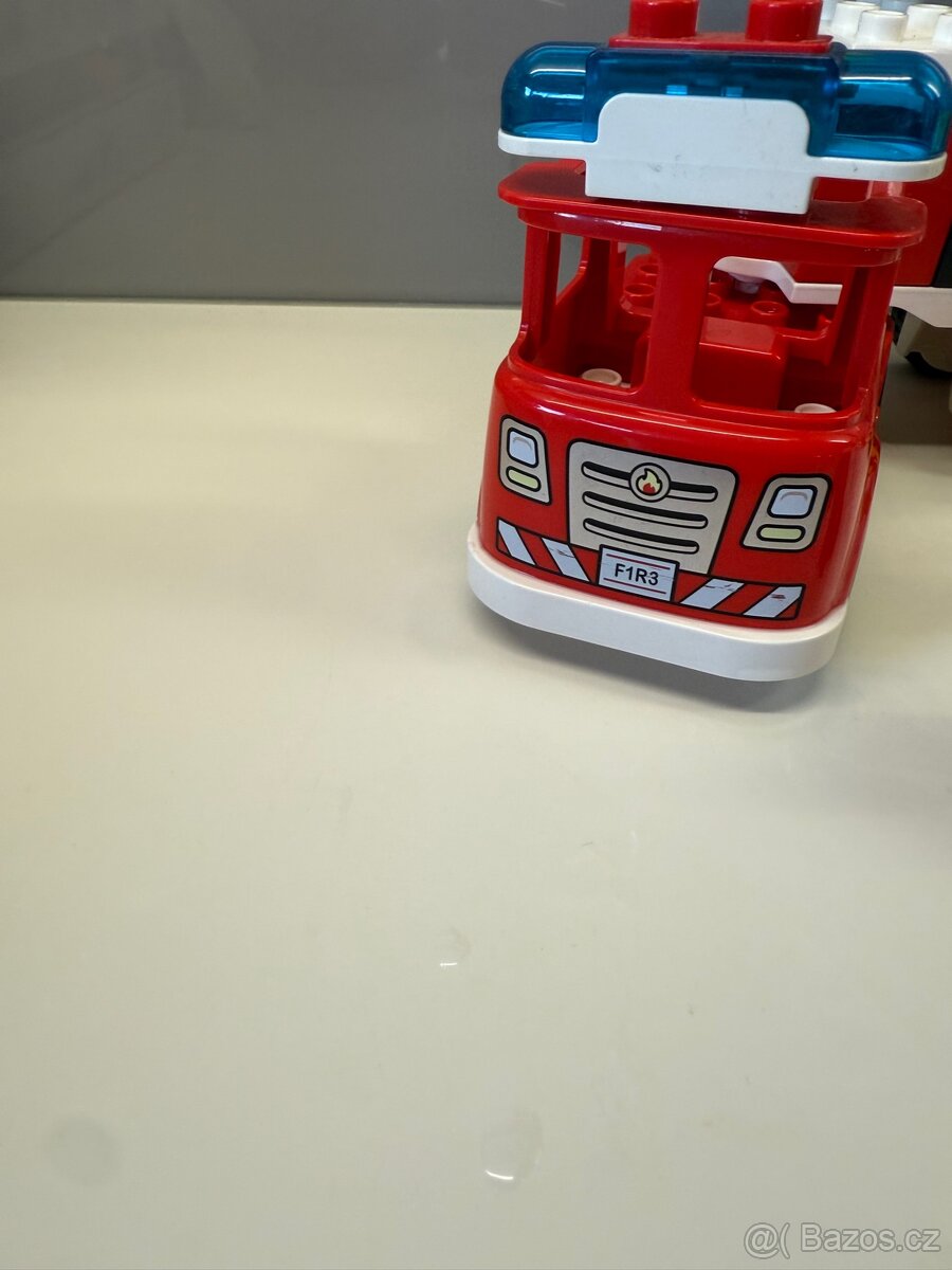 LEGO ® 10969 Hasičský vůz - 2