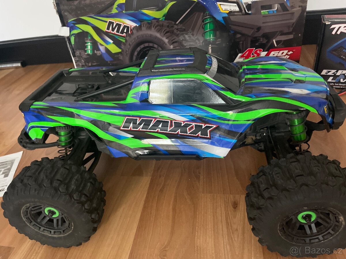 Auto na dálkové ovládání - 2