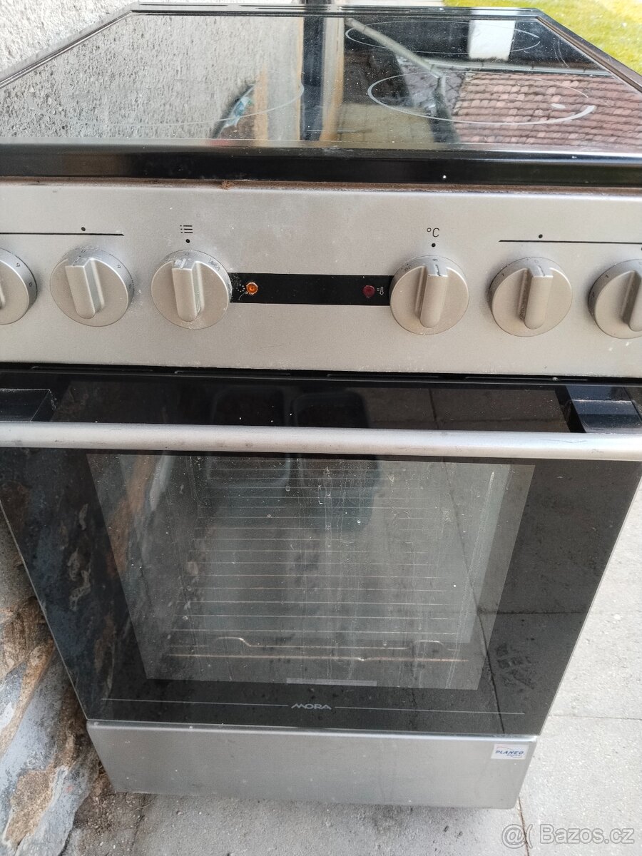 sklokeramicky sporak - 2