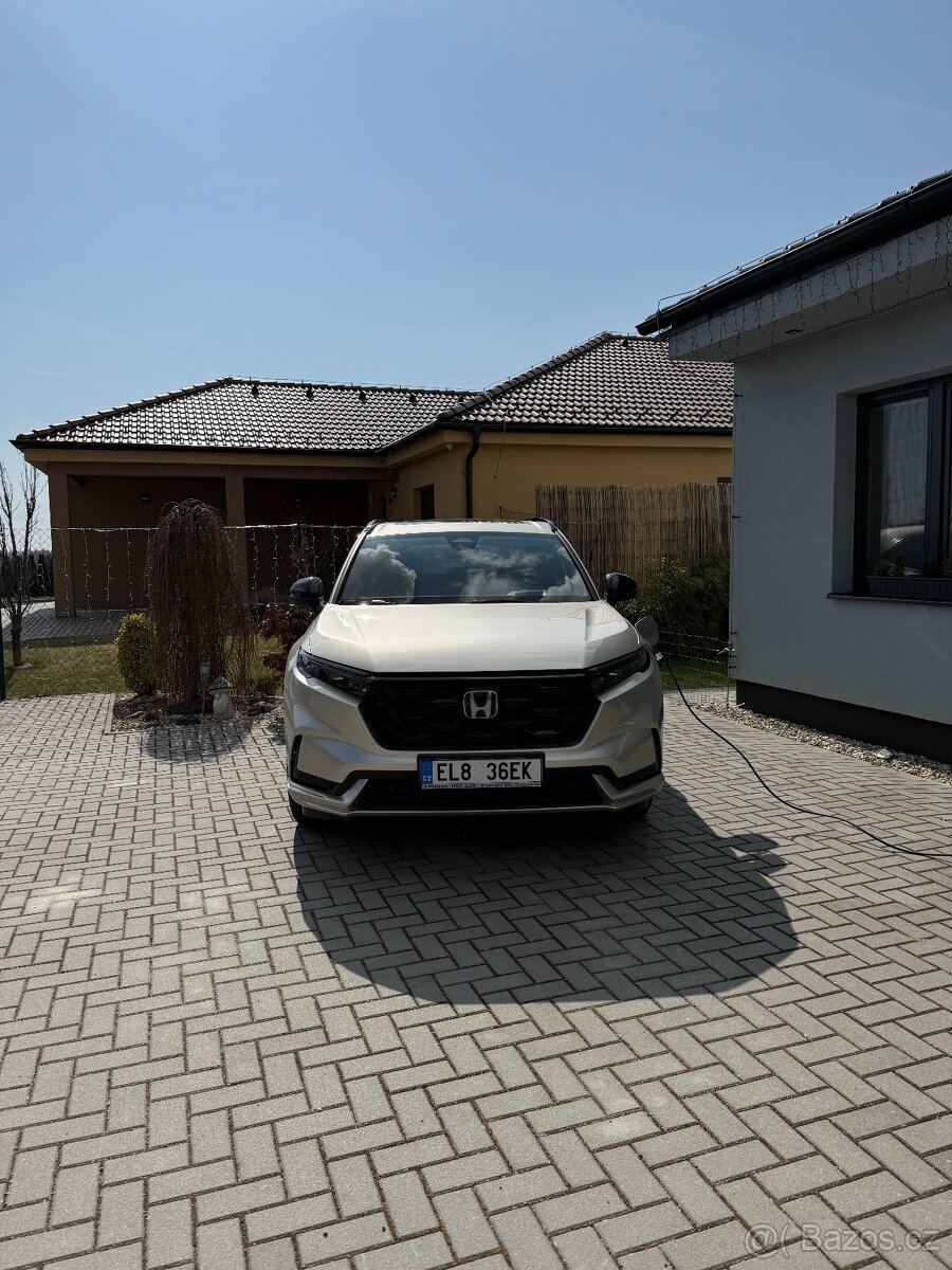 Honda CR-V PHEV + bohaté příslušenství - 2