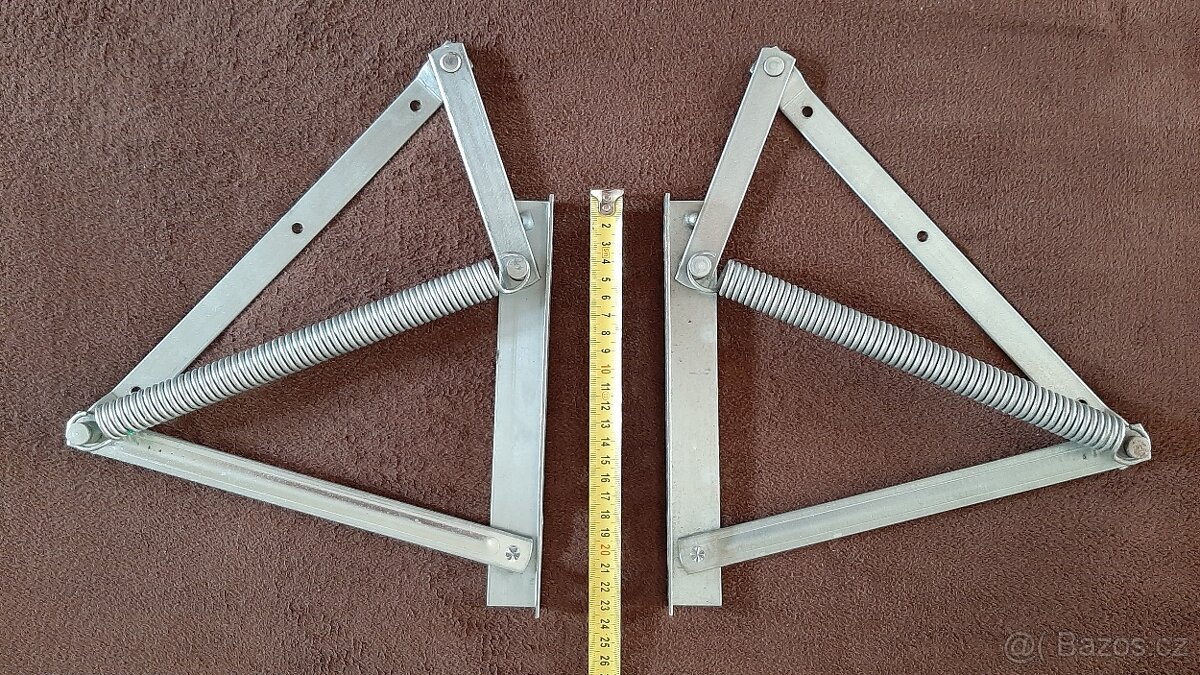 Pružinové výklopné postelové kování. - 2