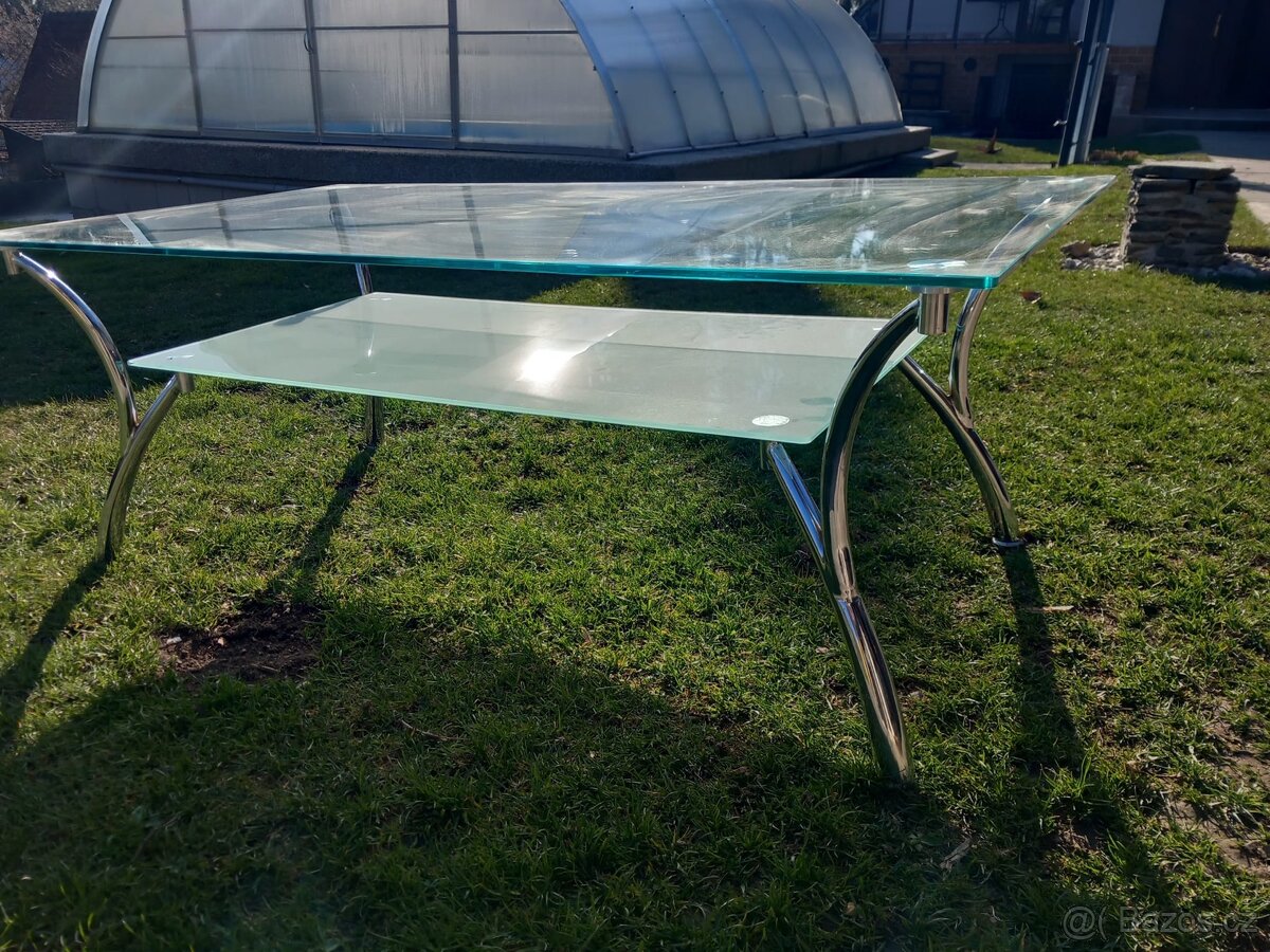 Konferenční stolek - 2