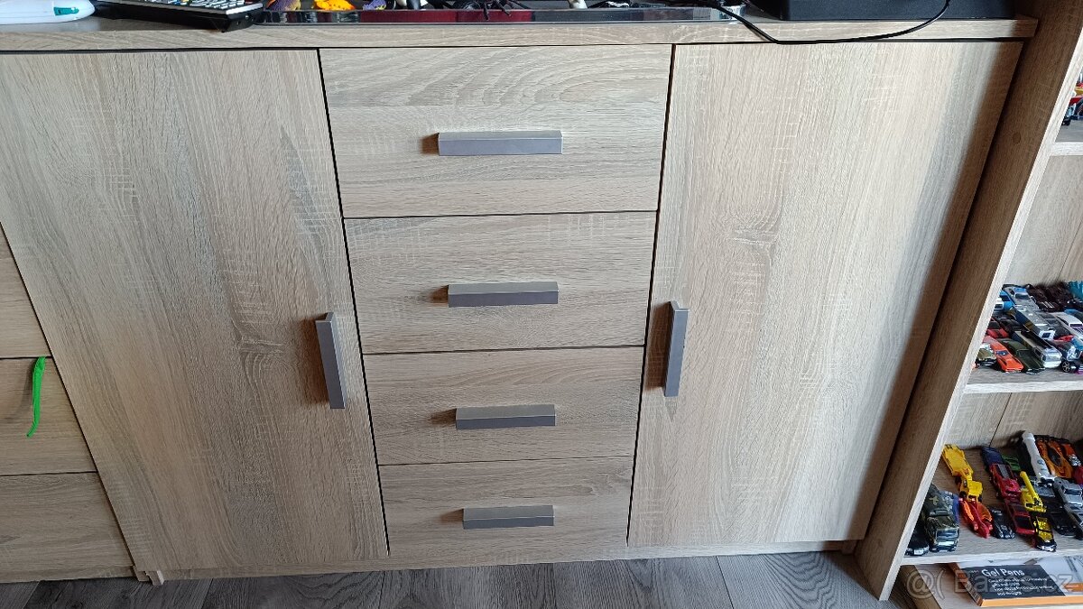 Prodám nábytek - 2