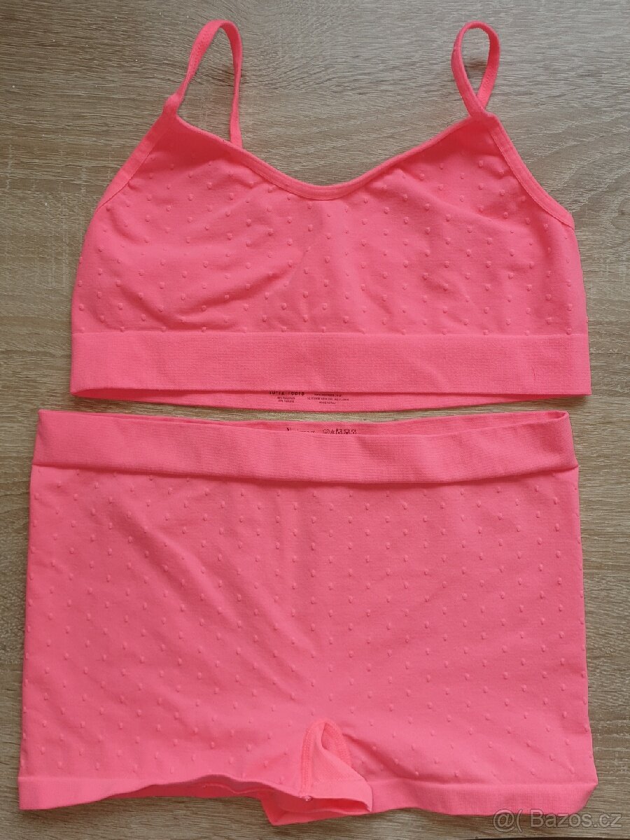 Dívčí sportovní souprava NUT MEG - 2