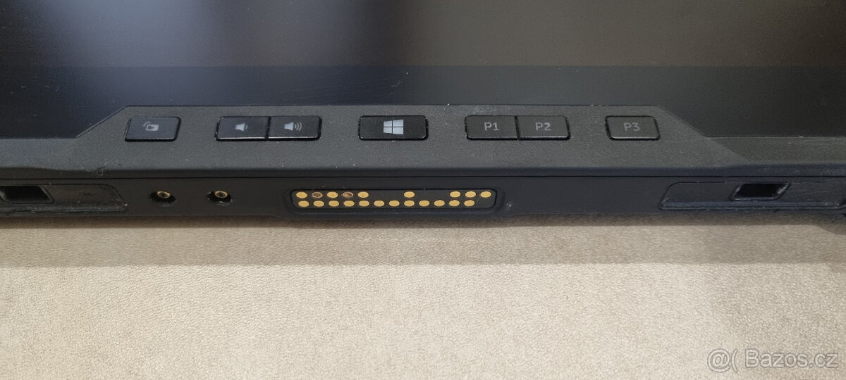 Dell Latitude Rugged Tablet 7202 - 2