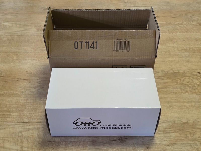 Peugeot 405 MI16 BTCC 1992 1:18 OttoMobile - 2