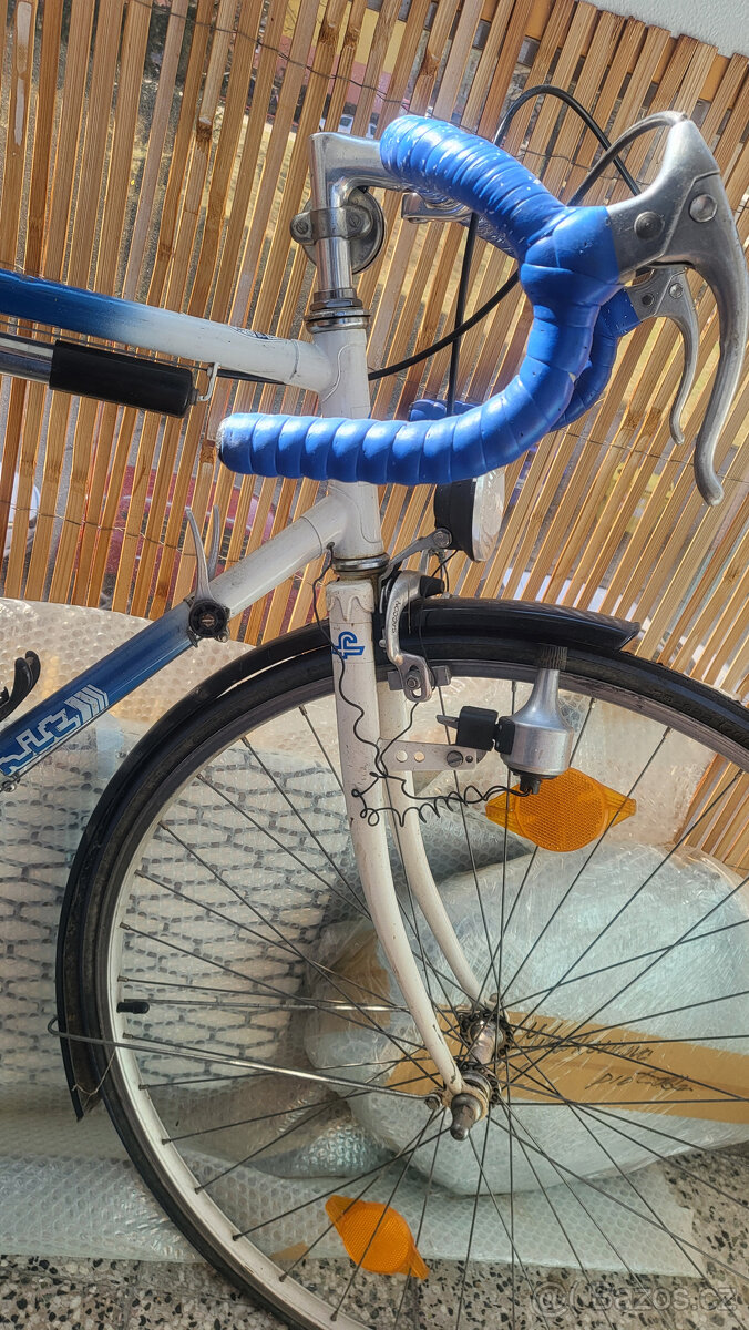 Jízdní kolo Favorit - 2