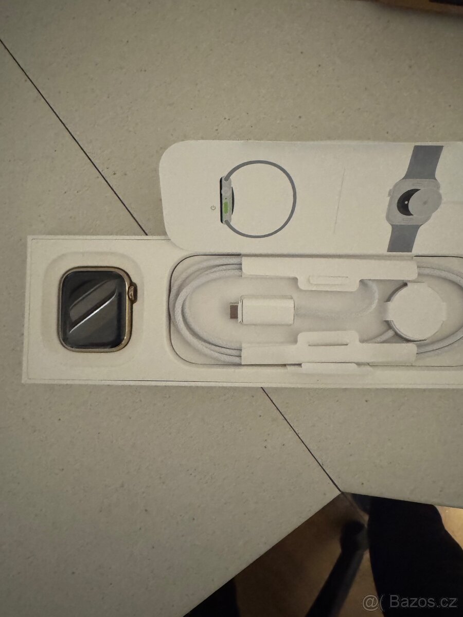 Appl Watch serie 9 41 mm Gold Stainless - 2