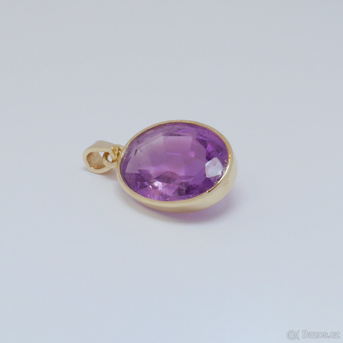 Zlatý přívěsek s ametystem - 2