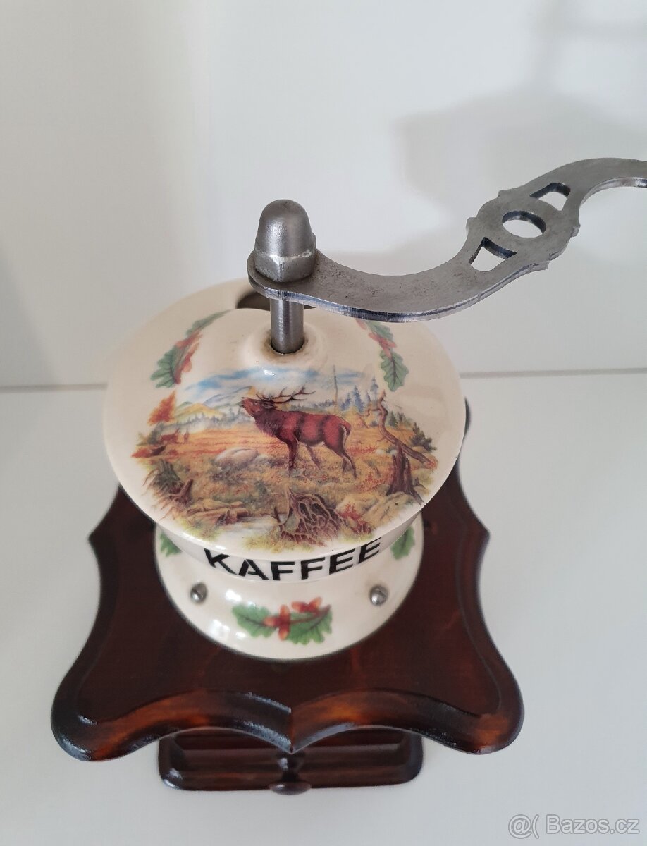 Mlýnek na kávu - 2