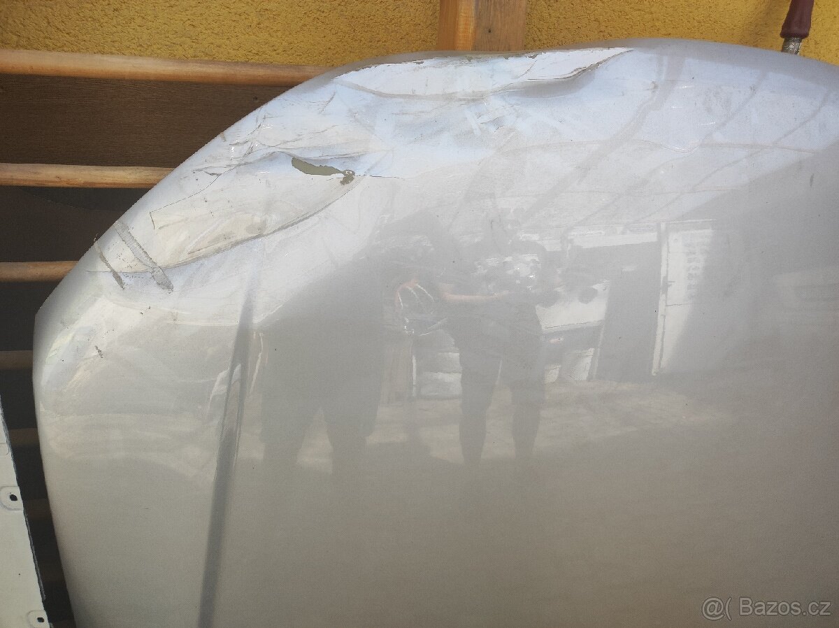 Audi A7 kapota G - 2