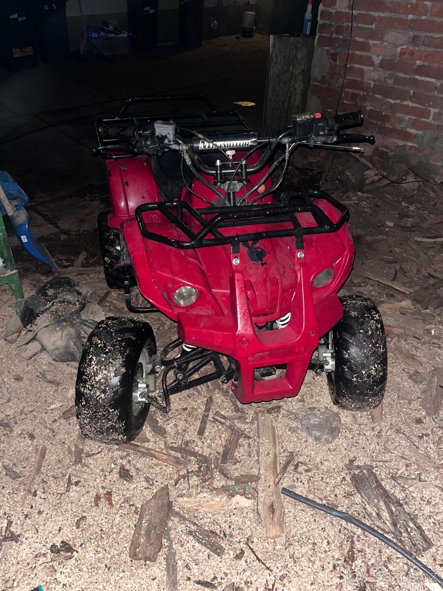 Čtyřkolka 110ccm - 2